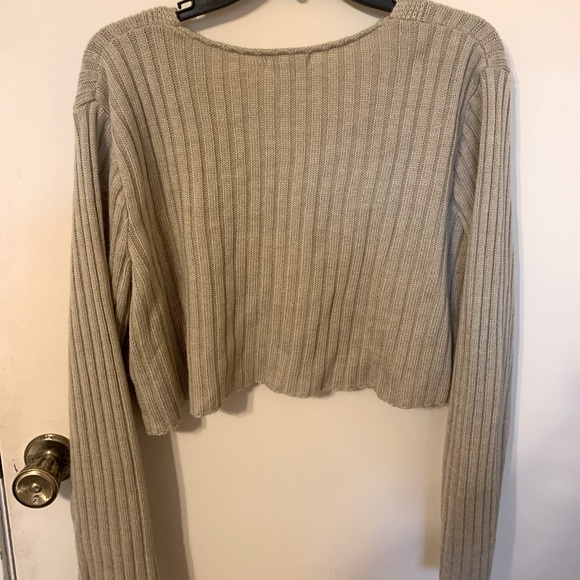 Sweater crop top - Picture 3 of 3